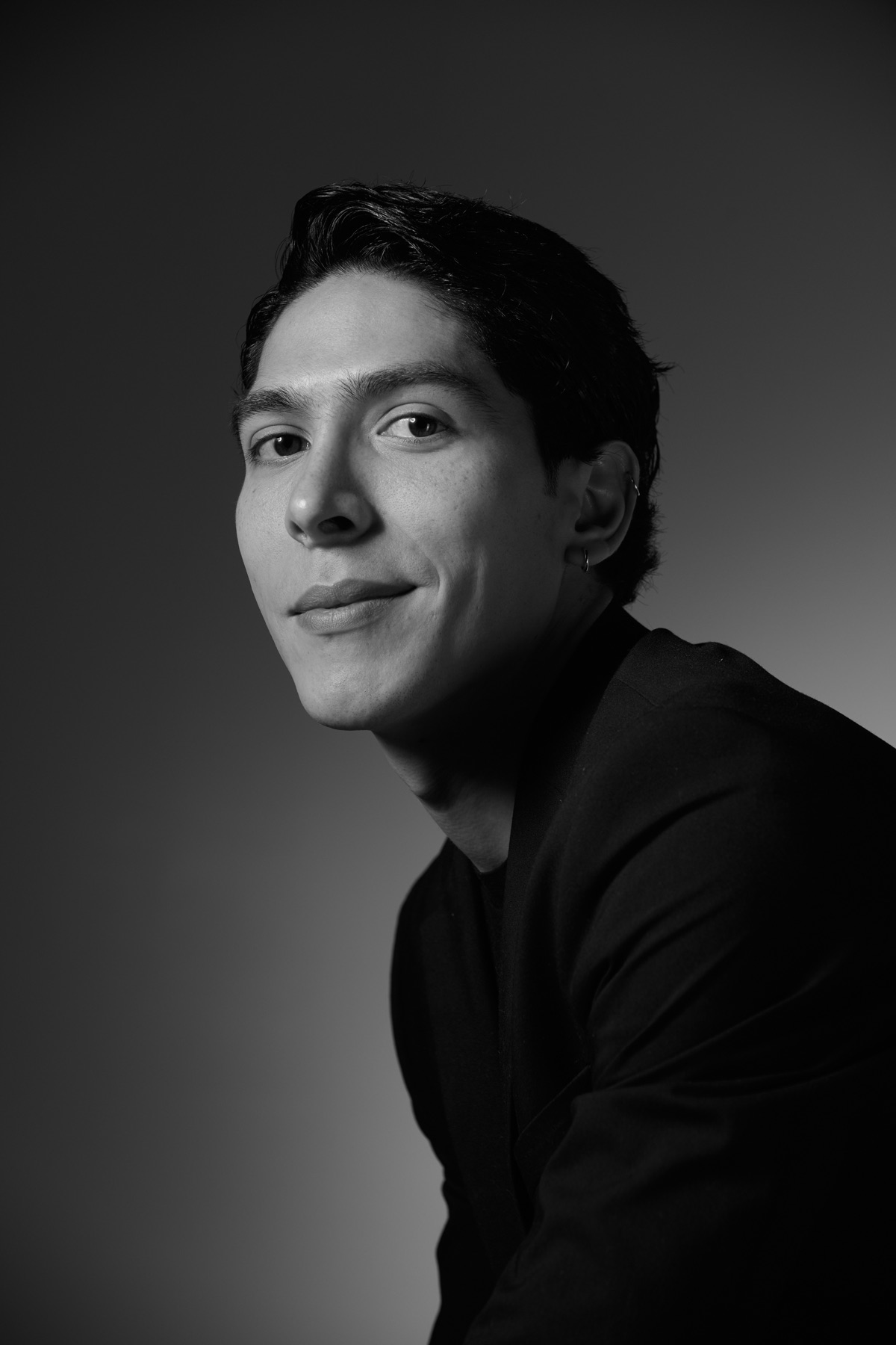 Jorge Anguiano — Maquillista Profesional